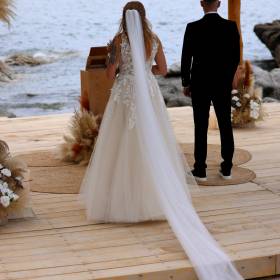 Zabrali im telefony i wysłali na bezludną wyspę. Nowe show TVN wystartowało!