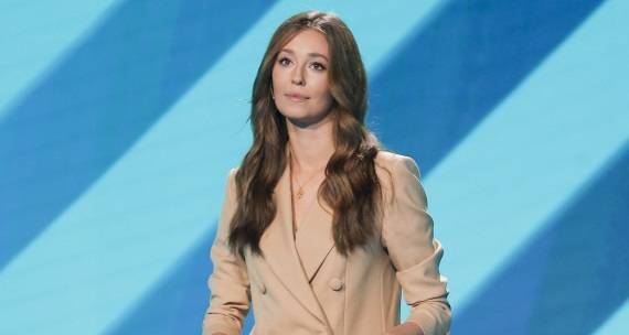 Izabella Krzan pokazała poranioną nogę: "Człowiek z blizną" [ZDJĘCIE]