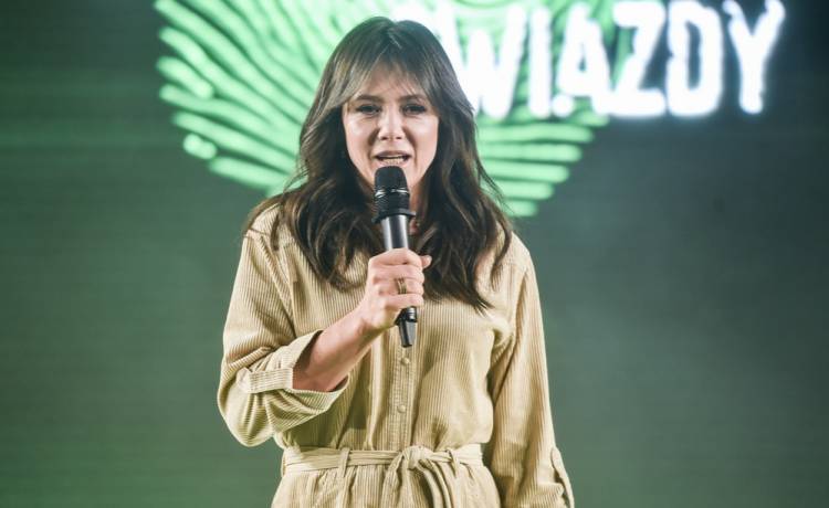 Kinga Rusin w bikini. Internauci oceniają: "Chodakowska się chowa"