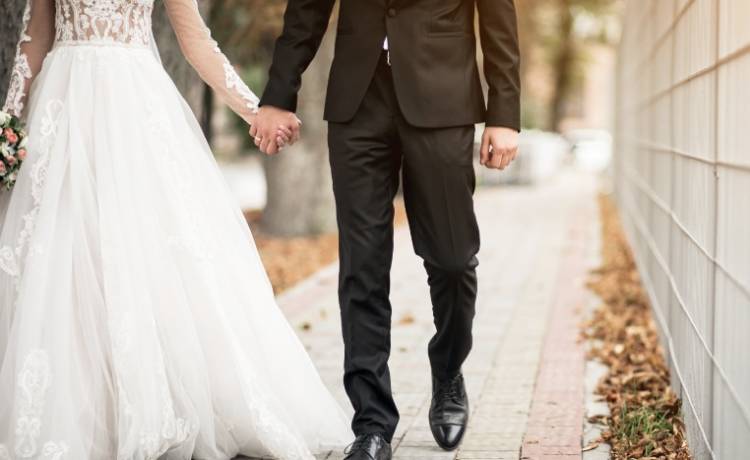 Nowe przepisy dla zakochanych, którzy planują ślub kościelny. Na jakie zmiany muszą być przygotowani?