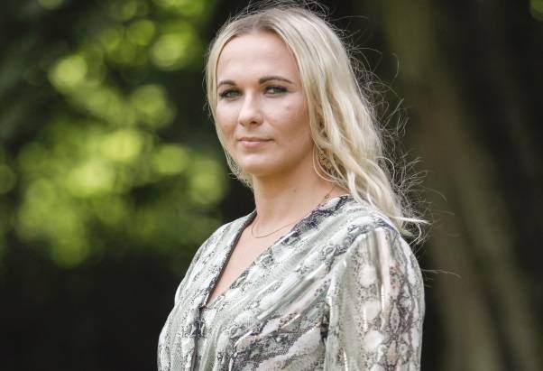 "Rolnik szuka żony 7". Magdalena z partnerem i synem na nowych zdjęciach. Marcel rośnie jak na drożdżach! [ZDJĘCIA]