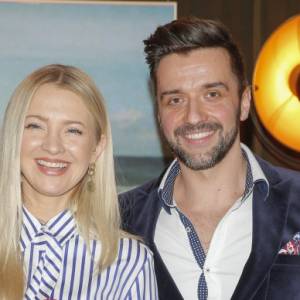 Barbara Kurdej-Szatan na zachwycającym kadrze z mężem. Tak wypoczywają podczas rejsu! [FOTO]