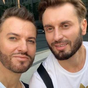 Gabriel z "Królowych życia" w szpitalu! Uczestnik poinformował o tym w najnowszym wpisie