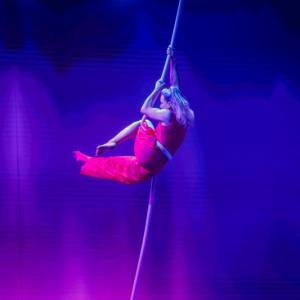 Przerażające chwile w finale "Mam Talent". "Sukcesem jest fakt, że mogła sama zejść ze sceny"