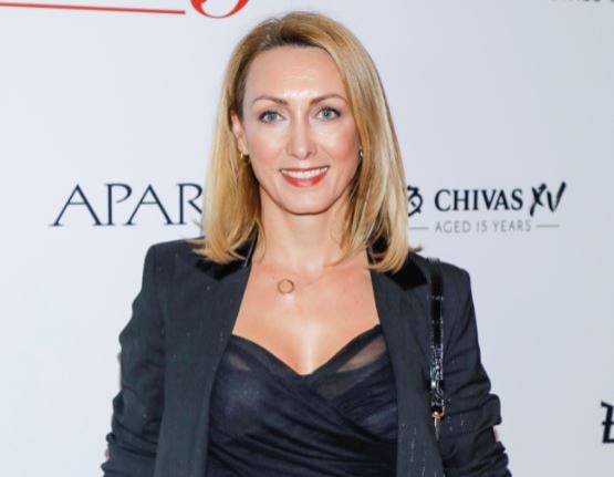 Anna Kalczyńska nie popiera wyścigu o najlepsze oceny, prezentując świadectwo z paskiem swojego syna