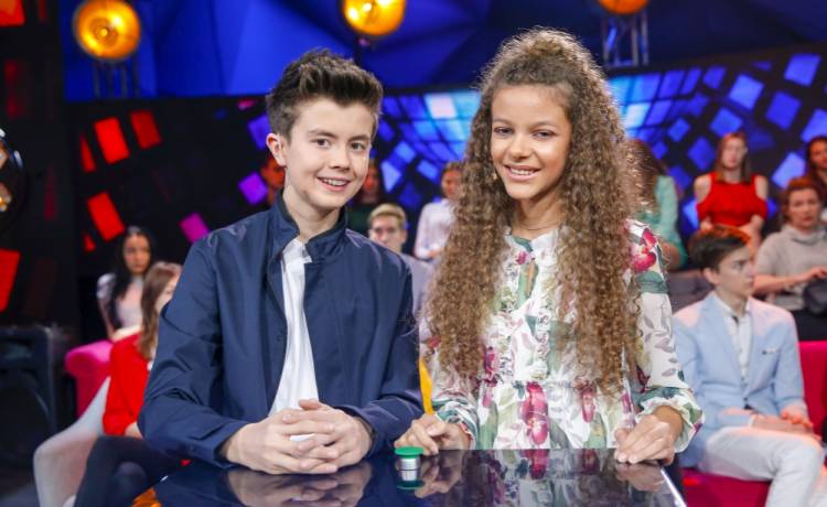 Zosia z "Rodzinki.pl" przeszła odważną metamorfozę. Emilia Dankwa już tak nie wygląda. "Ale wielka zmiana!" [ZDJĘCIA]