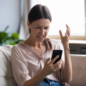 Uważaj, jeżeli taki numer do Ciebie zadzwoni. Jeśli nie odbierzesz, to do drzwi zapuka policja!