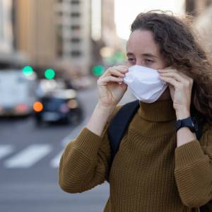 Wracają obostrzenia w związku z epidemią koronawirusa w Polsce. Znamy szczegóły