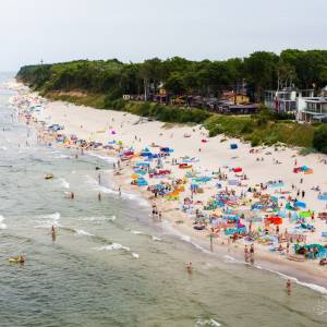 Sinice nad Bałtykiem. GIS zamyka kąpieliska