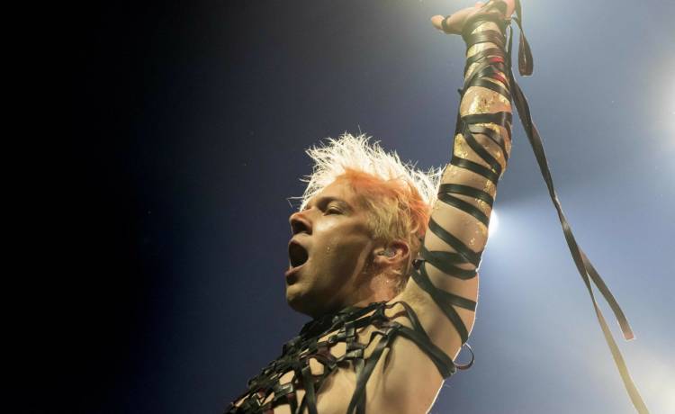 Nie tylko Eurowizja. Reprezentant Belgii znany jest też z "Drag Race"! Kim jest Mustii?