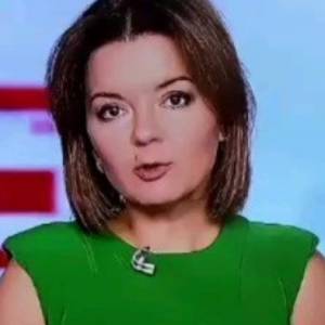 Prowadziła program na żywo i niespodziewanie wypadł jej... ząb. Zaskakująca reakcja dziennikarki! [WIDEO]