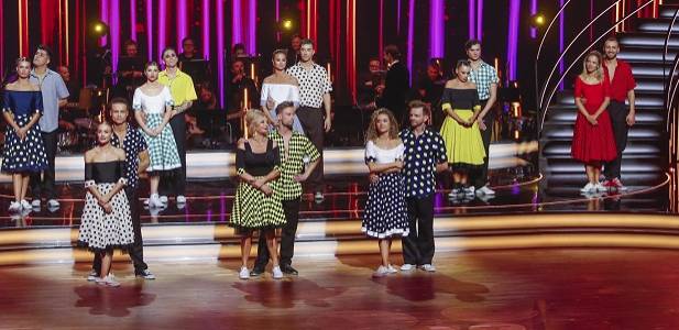 Uczestnicy programu: „Dancing with the Stars. Taniec z gwiazdami”. Fot. AKPA