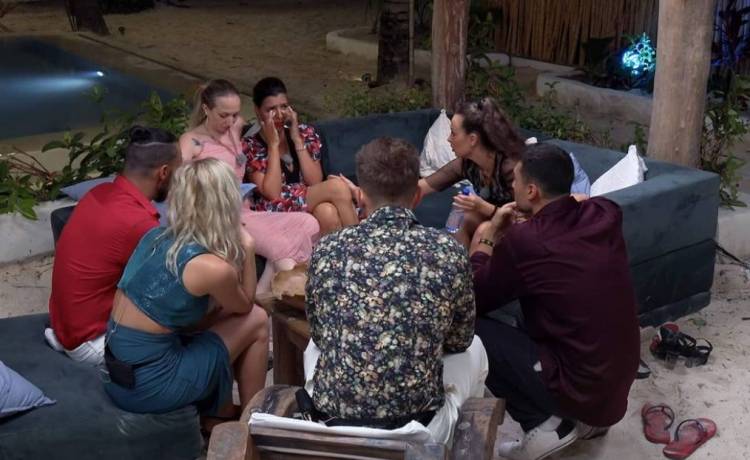 "Hotel Paradise 3". Kto odpadł z programu? Pierwsza osoba wyeliminowana [RAJSKIE ROZDANIE 01.03]