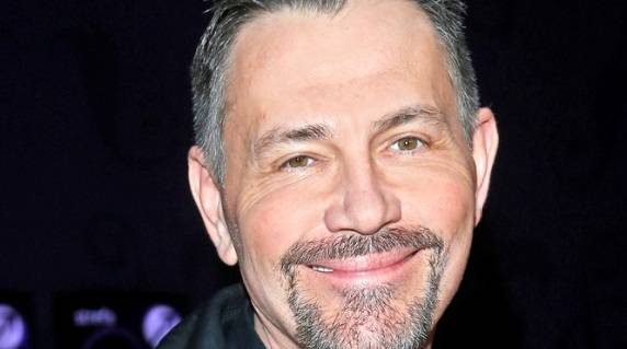 Im starszy, tym młodszy? Krzysztof Ibisz podjął wyzwanie #10yearschallenge