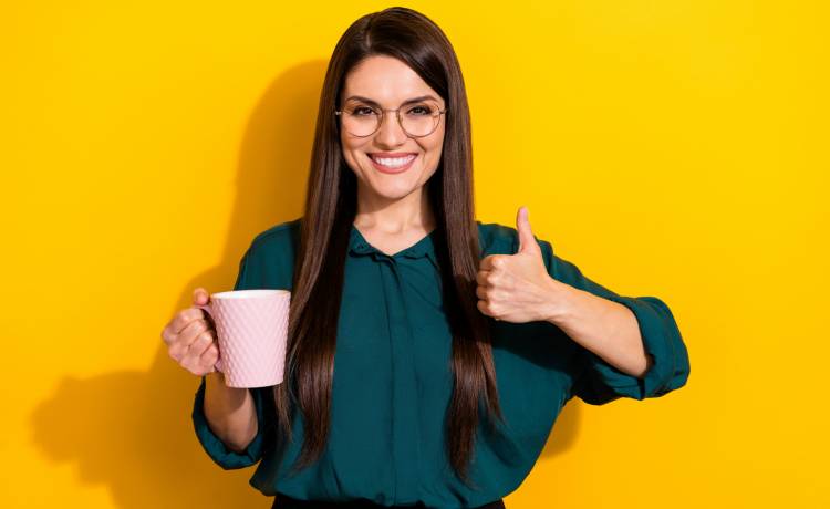 Co pić, żeby się nawodnić? Woda nie jest numerem jeden. Wyniki badań zaskakują!