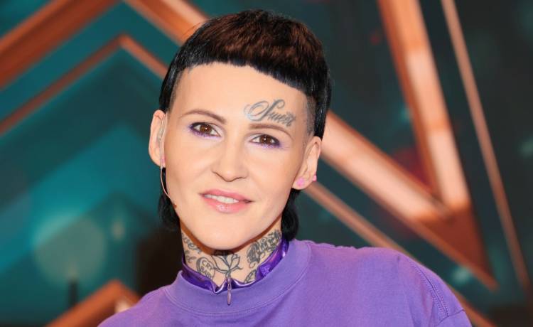 Agnieszka Chylińska wraz z mężem i dziećmi zwróciła się do fanów. Taka wiadomość tuż przed świętami