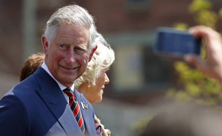 Książę Karol jest gejem?! Szokujące wyznanie księżnej Camilli!                                                            