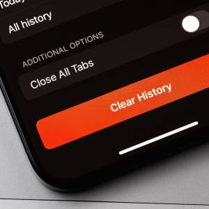Jak skutecznie usunąć historię przeglądania? Poradnik krok po kroku