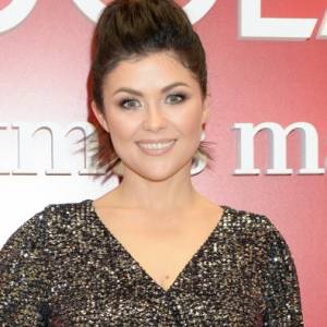 Katarzyna Cichopek odważnie eksponuje biust. Do sieci trafiło zdjęcie w stroju kąpielowym