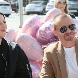 Prawda na temat partnerki Hakiela wyszła na jaw. Czym zajmowała się Dominika?