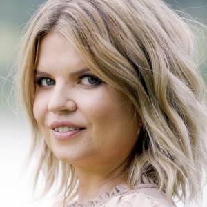 Marta Manowska zachwyca w stroju z głębokim dekoltem: "Zjawiskowo i sexy". Mamy zdjęcia! 