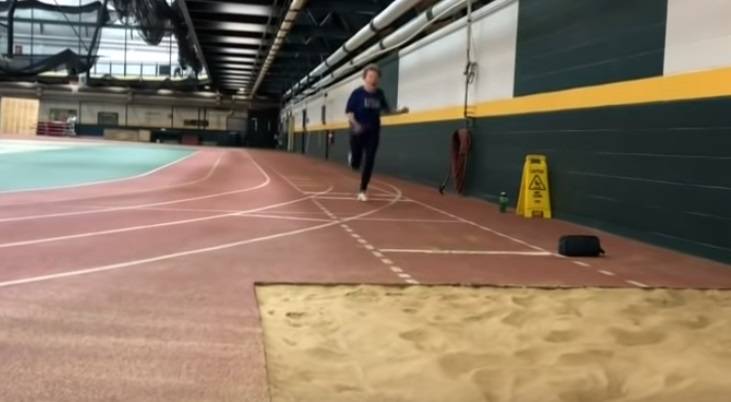Dziarska staruszka: Ma 84 lata, 750 medali sportowych i przygotowuje się do pięcioboju! [WIDEO]
