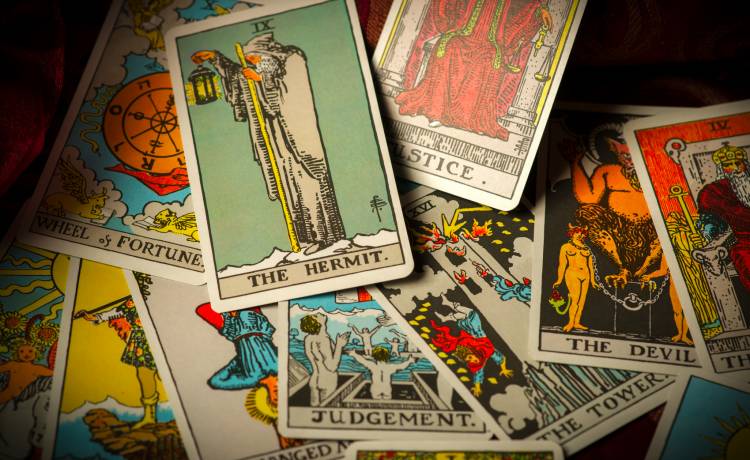 Nowa karta tarota na tydzień! Król Buław zapowiada przychylność losu!