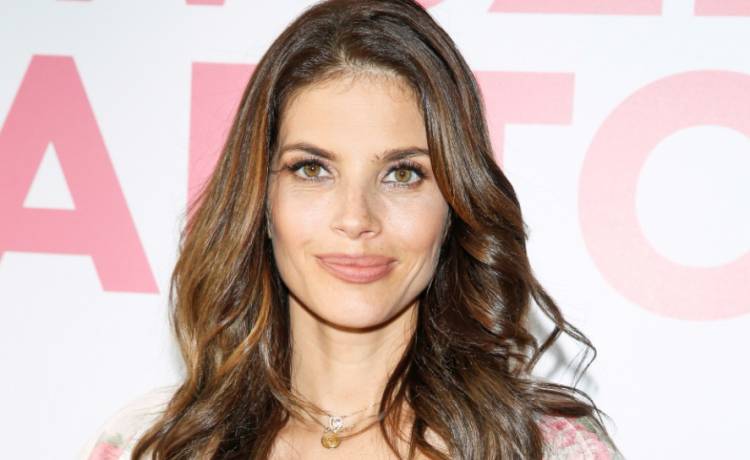 Weronika Rosati w skąpym bikini! Aktorka jest w świetnej formie