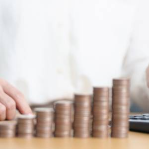 Oni pójdą na emeryturę wcześniej? Senat zatwierdził