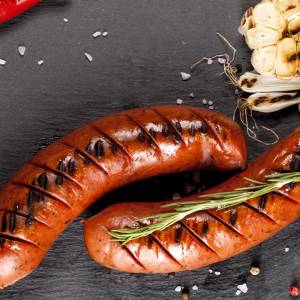 Lubiana samochodowa marka sprzedaje kiełbasę. Zainteresowanie jest spore