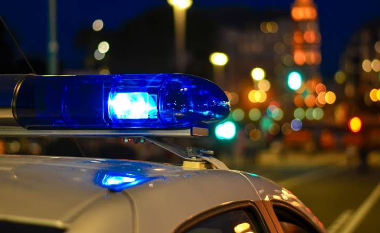 Nie mogła wyjść z domu, bo przed jej drzwiami leżały zwłoki