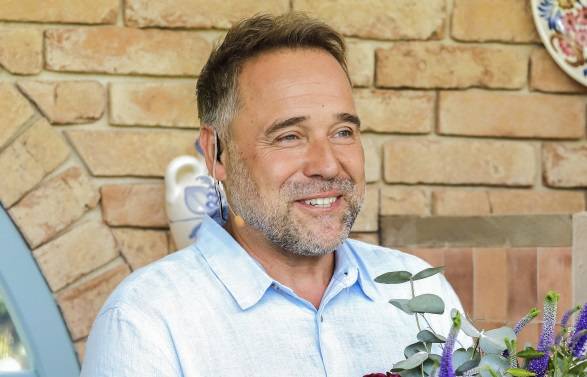 Łukasz Nowicki przerwał milczenie po rozstaniu z "Pytaniem na śniadanie". Ujawnia kulisy           