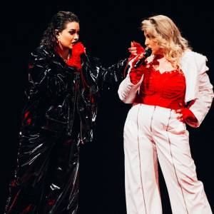 Kim był Edgar Allan Poe? Teya i Salena z Austrii śpiewają o nim na Eurowizji [WIDEO]