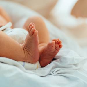 Nazwano ją "dziewczynką-pandą". Ma już 2 lata i tak wygląda dzisiaj [FOTO]