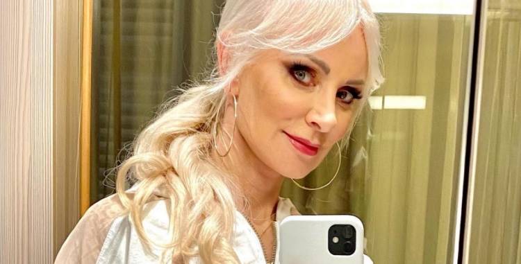 Gwiazda disco polo opisała dramatyczną sytuację na drodze: "Na naszych oczach spadało duże drzewo" [ZDJĘCIA]