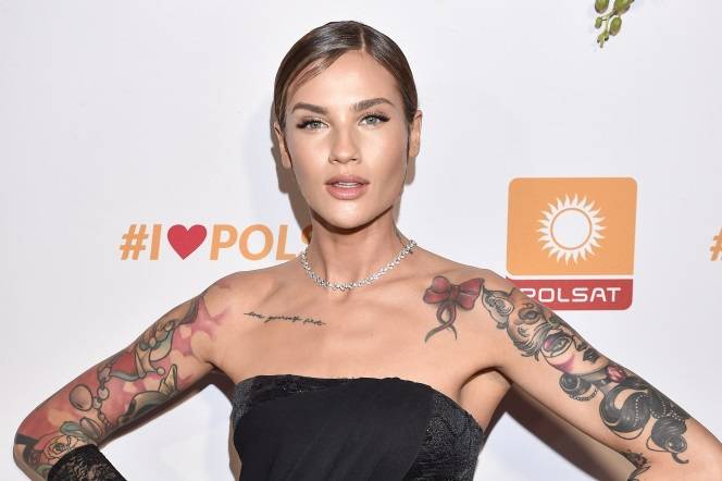 Karolina Gilon pokazała, jak wygląda bez makijażu. Modelka zachwyca w naturalnym wydaniu! [ZDJĘCIA]