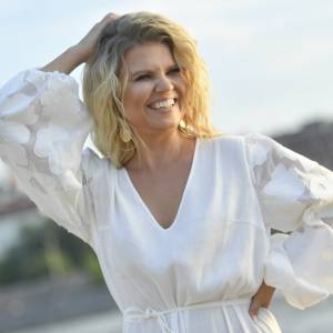 "Naturalna" Marta Manowska bez grama makijażu Tak zrobiła sobie zdjęcie! "To jest kobiecość"