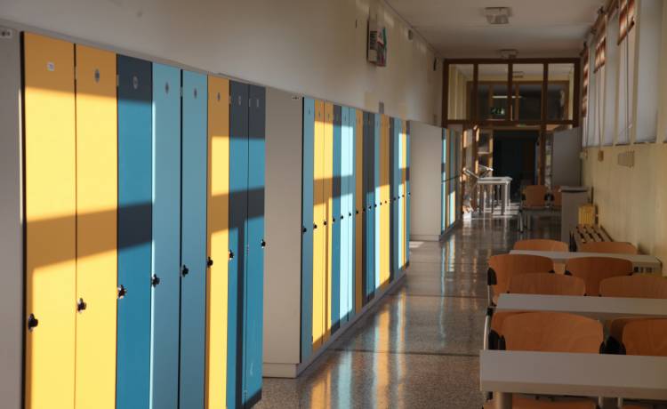 11-latka odesłana ze szkoły do domu za "nieodpowiednie" buty. Matka wściekła