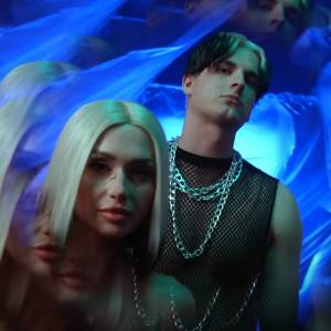 Marzysz, by Twój głos wybrzmiał na antenie? Dograj się do piosenki Wersow i Tribbsa!