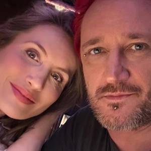 Michał i Pola Wiśniewscy na nowym zdjęciu z synami. Internauci patrzą na jedno. "Odpocznij"