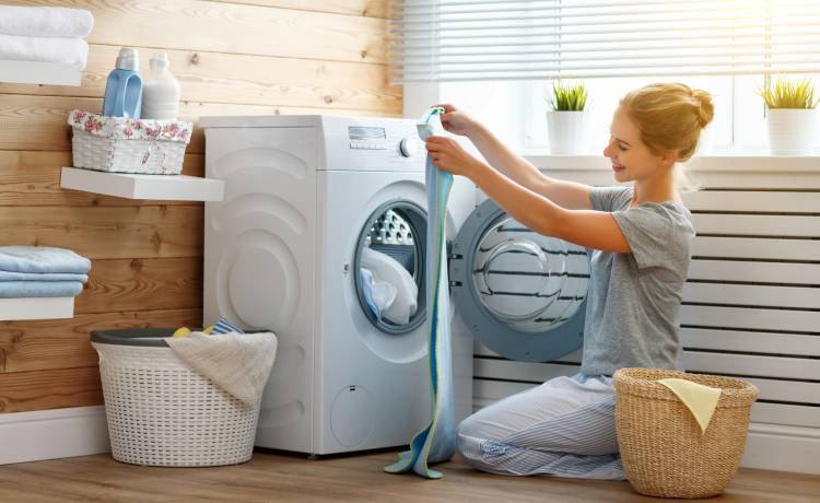 Wsyp to do pralki, a Twoje ubrania odzyskają kolor! Efekt zobaczysz od razu