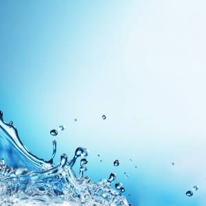 Jak chronić się przed koronawirusem? Eskpert zwraca uwagę na ważną rolę wody