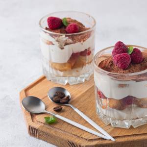 Deser z mascarpone jak z najlepszej restauracji. Idealny na walentynki