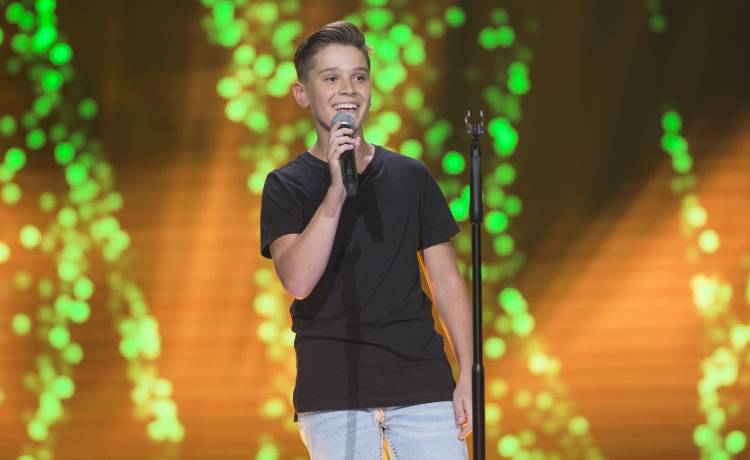 "The Voice Kids". Jeden z uczestników ponownie na scenie. Tym razem odbiorcy oniemieli! [WIDEO]