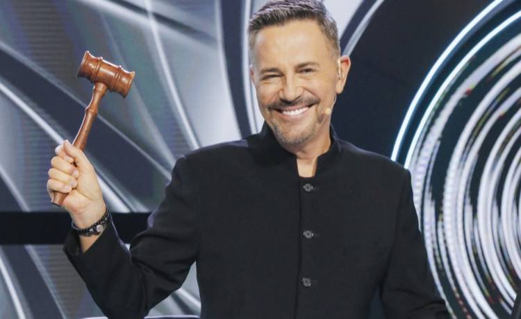 Krzysztof Ibisz, prowadzący "Awanturę o kasę", fot. Wojtalewicz Jarosław/AKPA