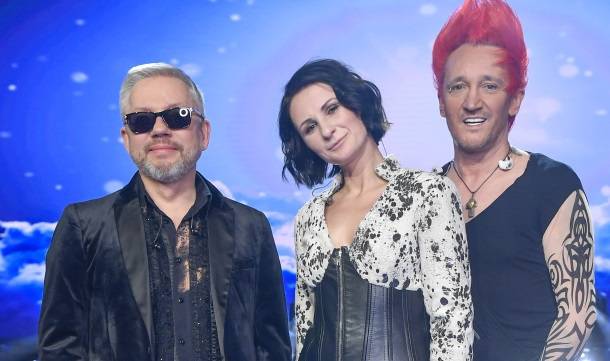 Kolejny ślub w "Ich Troje"! Jacek Łągwa poślubił młodszą partnerkę                       