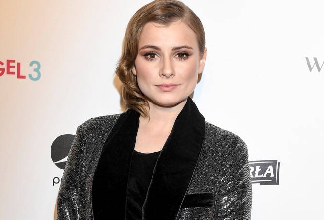 Joanna Jarmołowicz zaskakuje! Gwiazda "M jak Miłość" przeszła spektakularną metamorfozę!