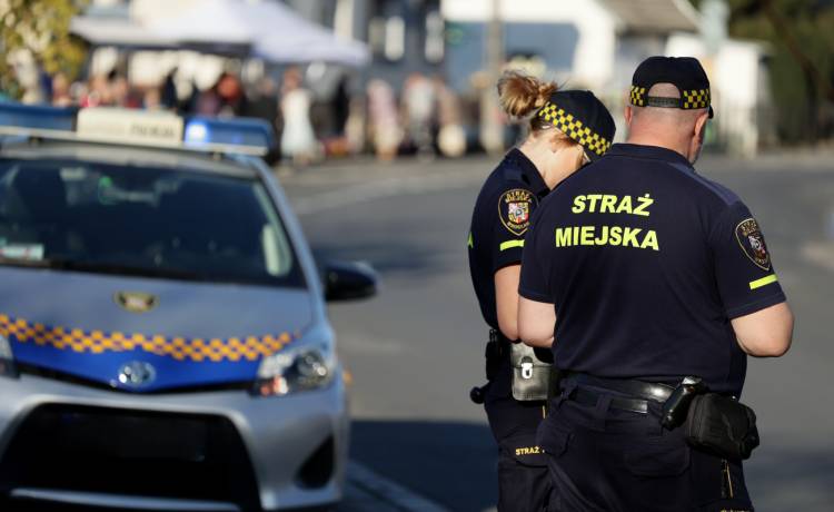 Straż miejska będzie miała nowy radiowóz. Posłuży do przewożenia nietrzeźwych osób