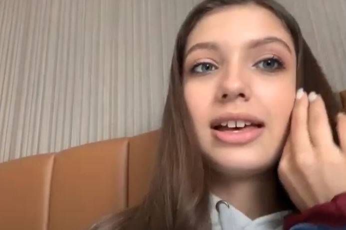 Viki Gabor w RMF MAXXX! Dlaczego płyta młodej wokalistki jest niemal cała po angielsku? [WYWIAD]