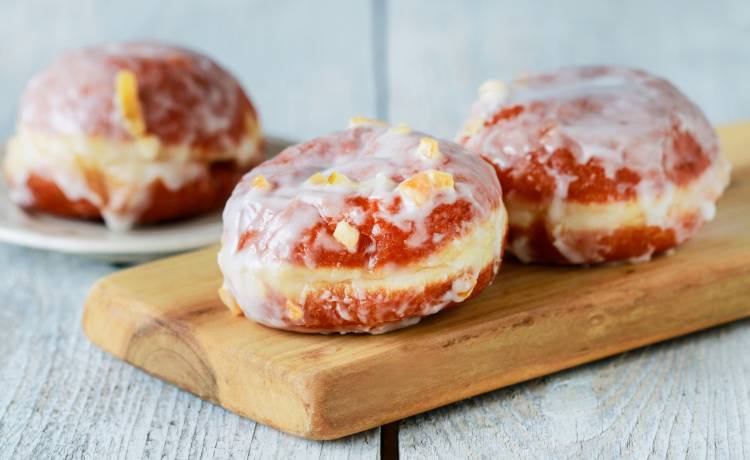 Tłusty czwartek: Ile kosztują pączki i inne słodkości u Magdy Gessler? Ceny mogą szokować